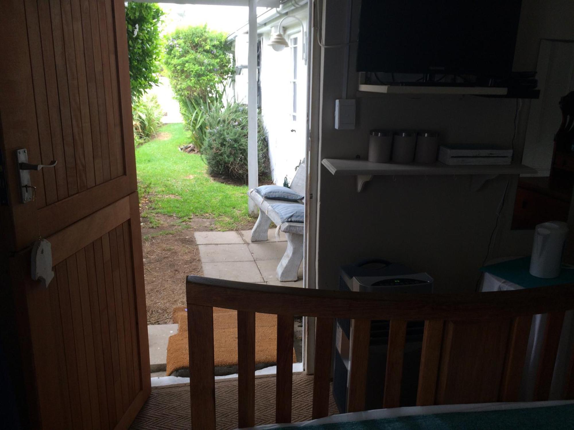 Breeze Inn Guesthouse Kiddʼs Beach Rom bilde