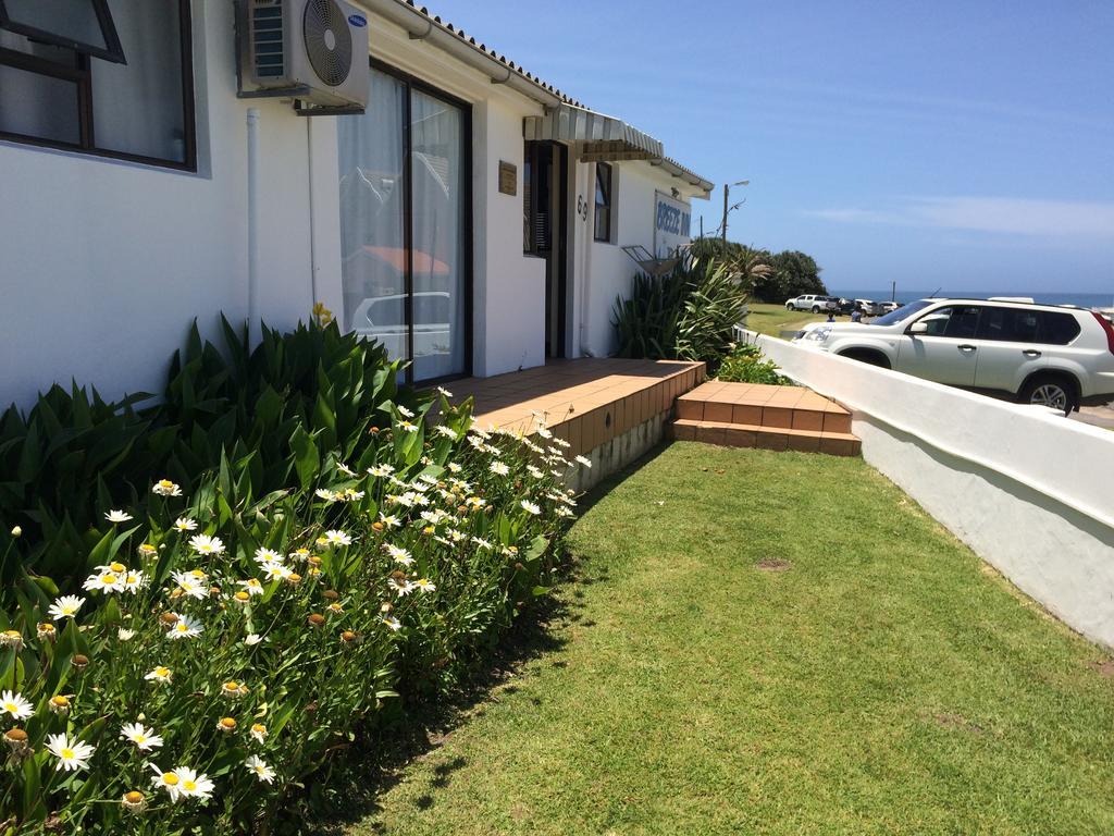 Breeze Inn Guesthouse Kiddʼs Beach Eksteriør bilde