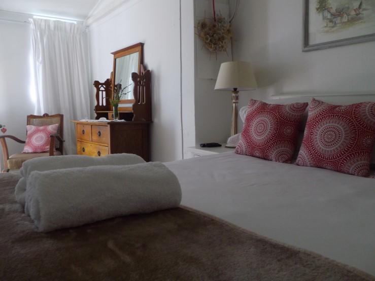 Breeze Inn Guesthouse Kiddʼs Beach Eksteriør bilde