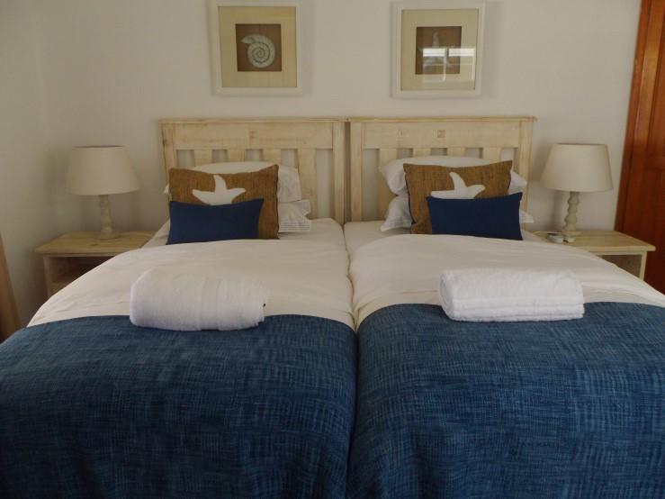 Breeze Inn Guesthouse Kiddʼs Beach Eksteriør bilde