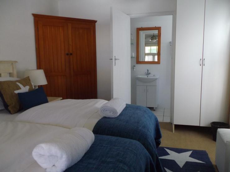 Breeze Inn Guesthouse Kiddʼs Beach Eksteriør bilde