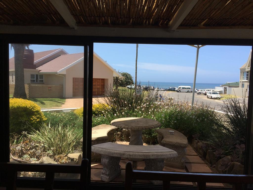 Breeze Inn Guesthouse Kiddʼs Beach Eksteriør bilde